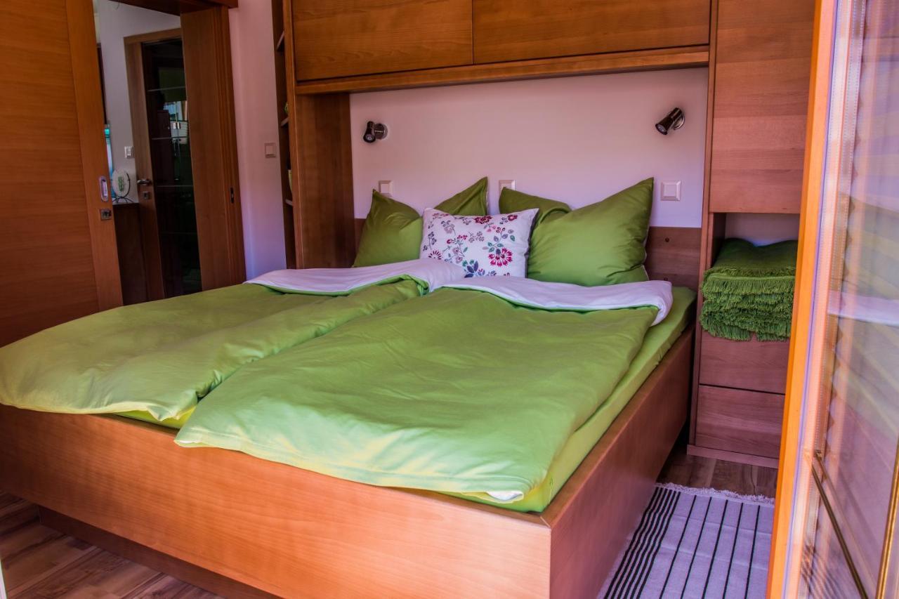 Apartmaji Bbi Luče Екстериор снимка