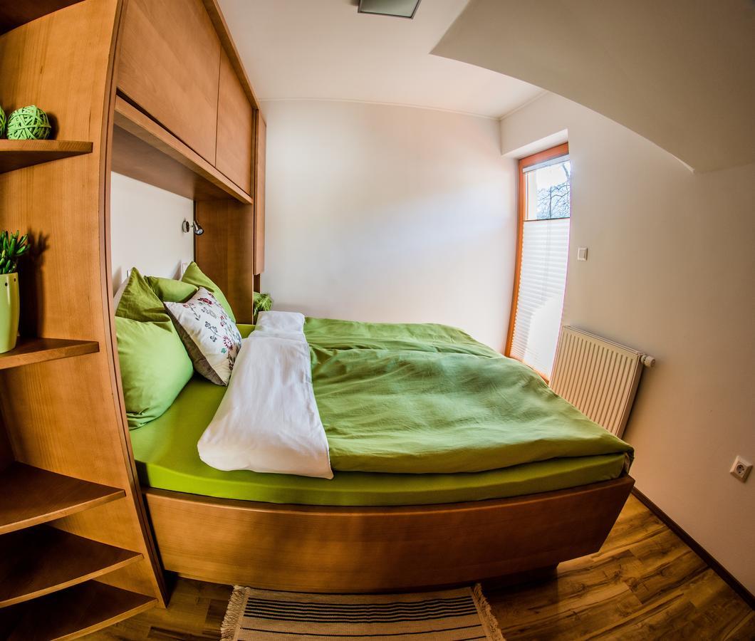 Apartmaji Bbi Luče Стая снимка